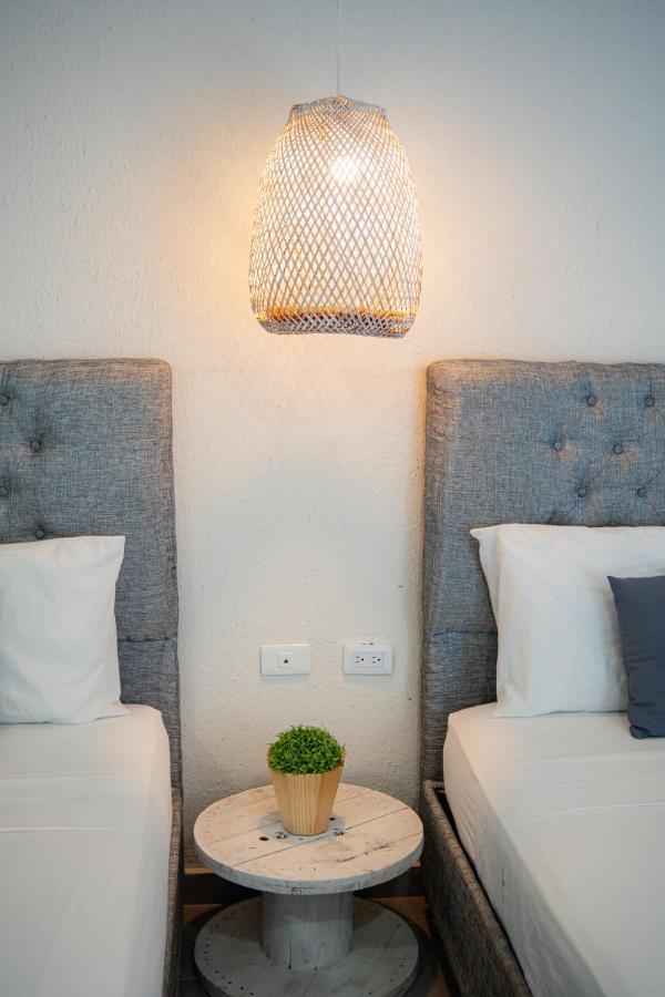 Hotel Adaz Mediterraneo 산타마르타 외부 사진