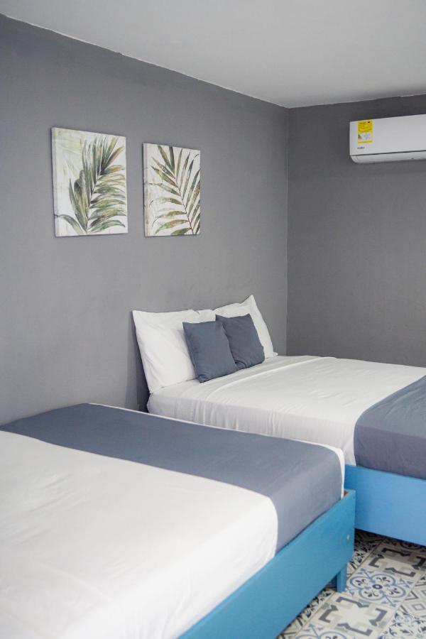 Hotel Adaz Mediterraneo 산타마르타 외부 사진