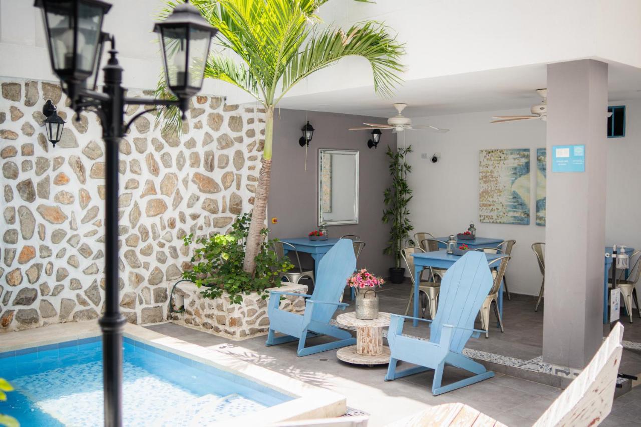 Hotel Adaz Mediterraneo 산타마르타 외부 사진