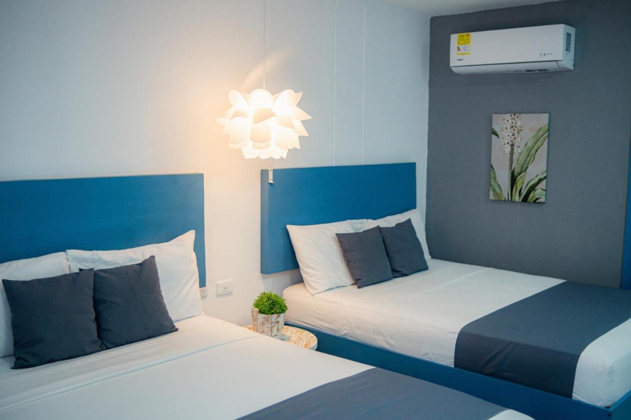 Hotel Adaz Mediterraneo 산타마르타 외부 사진